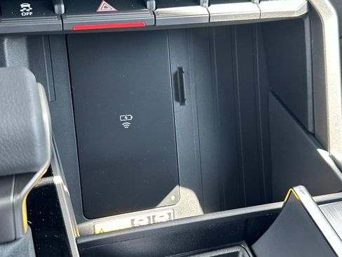 New 2026 Toyota Tundra Platinum AWD/4WD image 30