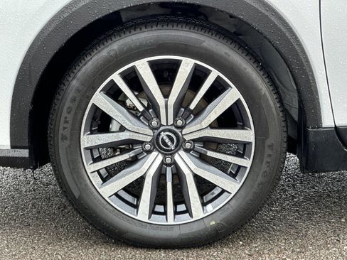 Used 2024 Nissan Kicks SV image 30