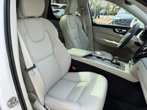 Used 2023 Volvo XC60 B5 Plus w/ Protection Package Premier image 16