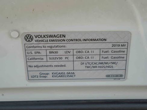 Used 2019 Volkswagen Tiguan SE w/ Panoramic Sunroof Package FWD image 27