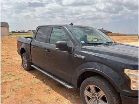 Used 2019 Ford F150 XLT w/ Equipment Group 302A Luxury AWD/4WD image 2