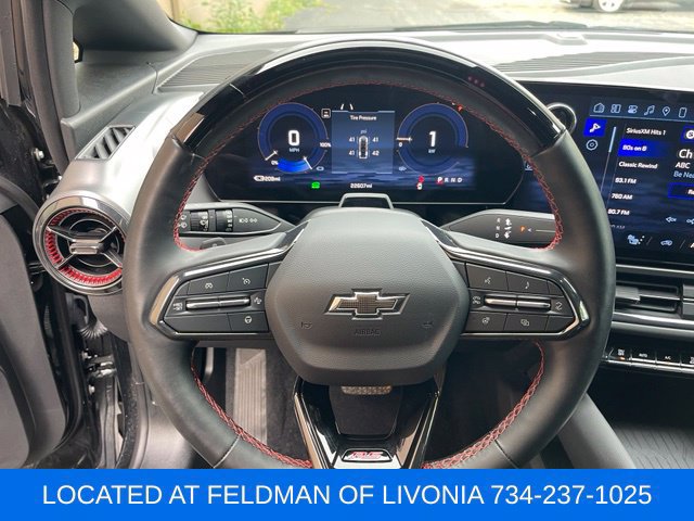 Certified 2024 Chevrolet Equinox EV RS FWD image 11