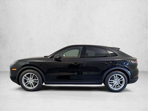 Used 2025 Porsche Cayenne Coupe AWD/4WD image 2