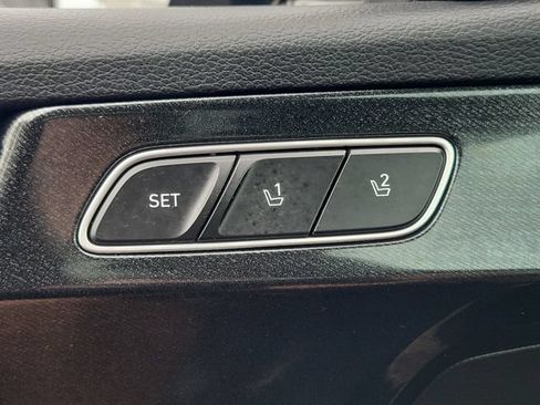 Used 2020 Hyundai Palisade Limited FWD image 19