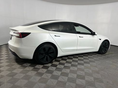 Used 2025 Tesla Model 3 Long Range image 6