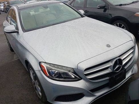 Used 2016 Mercedes-Benz C 300 4MATIC Sedan image 1
