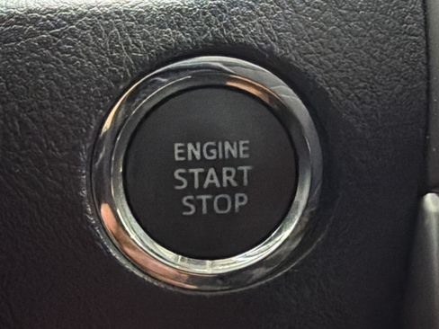 Used 2023 Toyota 4Runner Limited AWD/4WD image 16