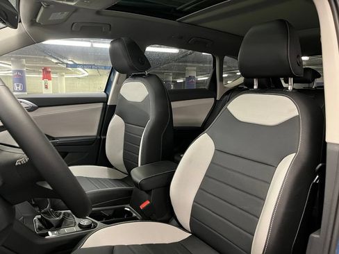New 2026 Volkswagen Taos SEL AWD/4WD image 20