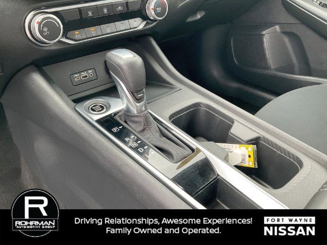 Used 2022 Nissan Sentra SV w/ Trunk Package FWD image 26