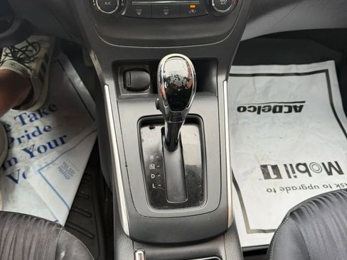 Used 2016 Nissan Sentra SV FWD image 14