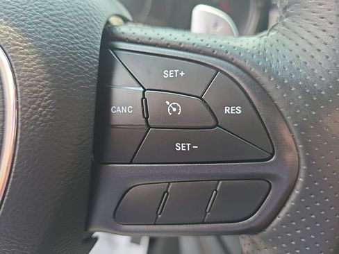 Used 2025 Dodge Durango GT AWD/4WD image 25