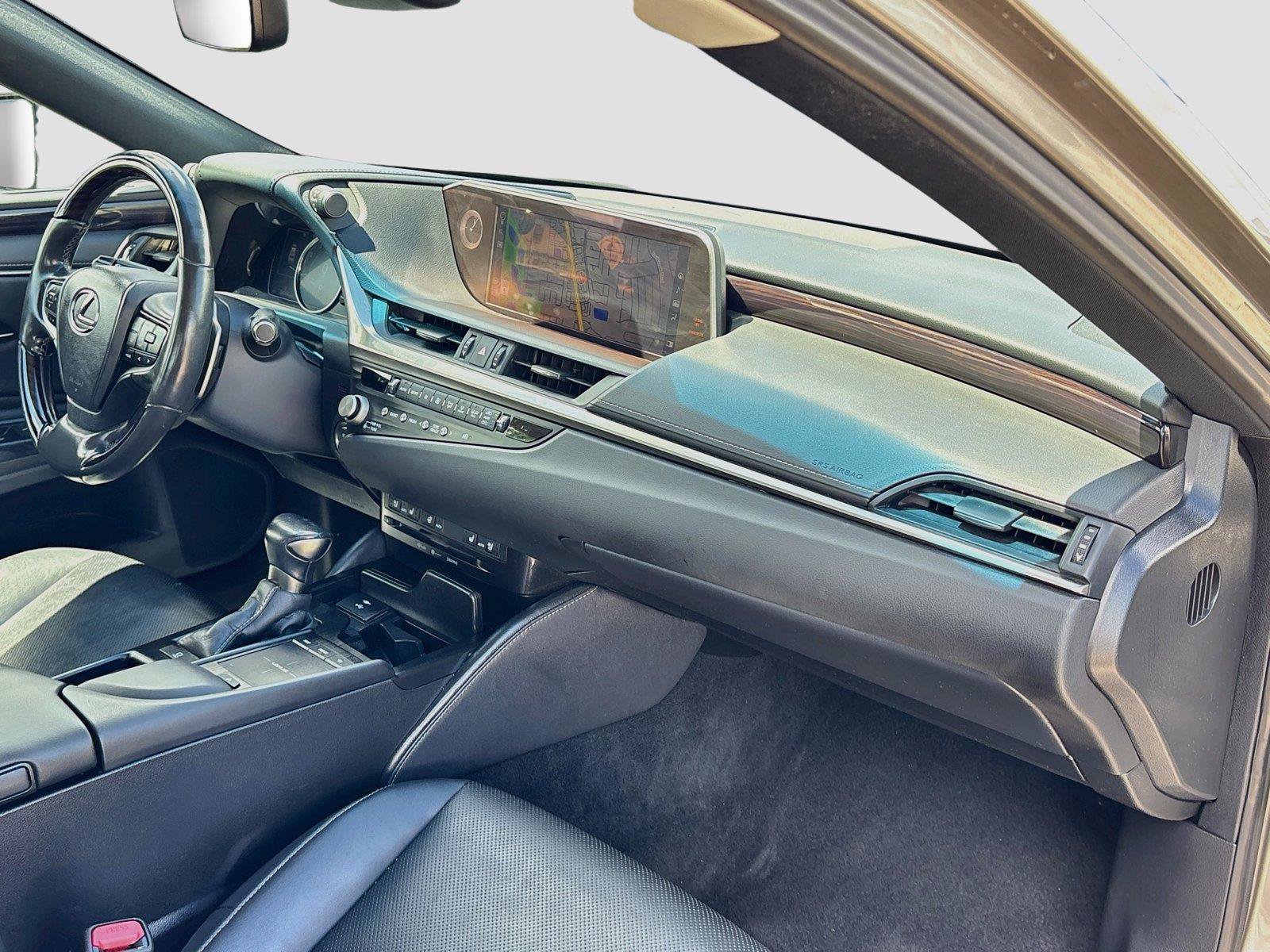 Used 2021 Lexus ES 250 w/ Premium Package AWD/4WD image 30