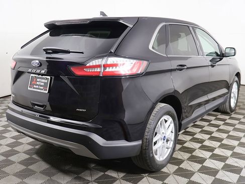 Used 2022 Ford Edge SEL w/ Convenience Package AWD/4WD image 11