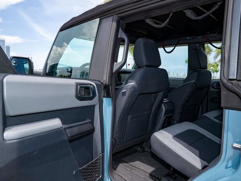 Used 2023 Ford Bronco 4-Door AWD/4WD image 36