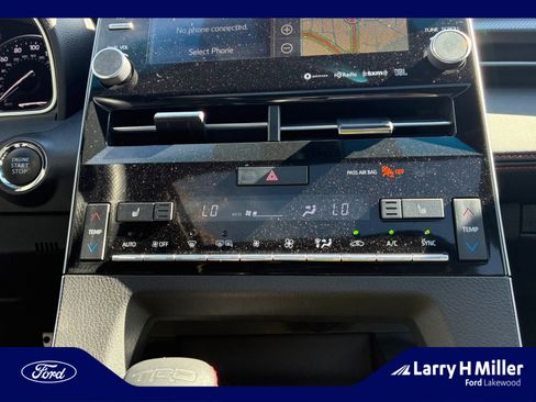 Used 2020 Toyota Avalon TRD image 30