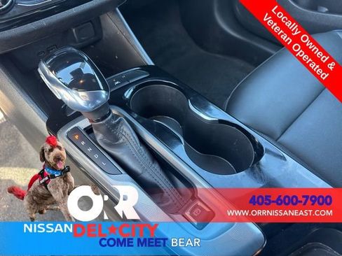 Used 2025 Buick Envista Sport Touring image 23