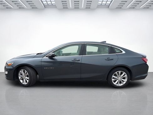 Used 2021 Chevrolet Malibu LT w/ Leather Package FWD image 3