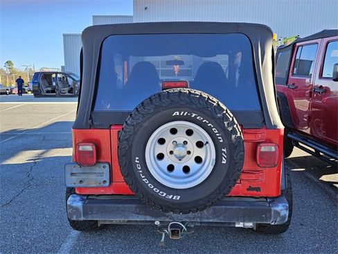 Used 2002 Jeep Wrangler X image 16
