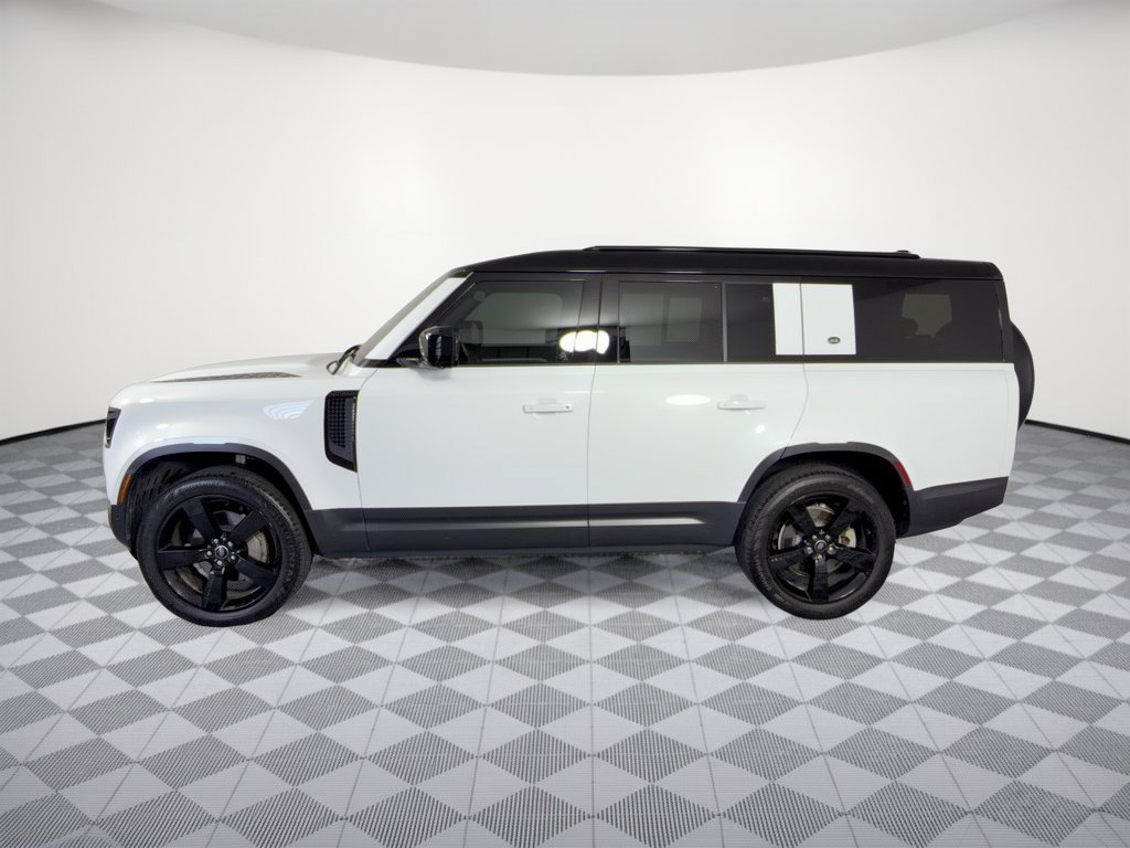 Used 2024 Land Rover Defender 130 S AWD/4WD image 2