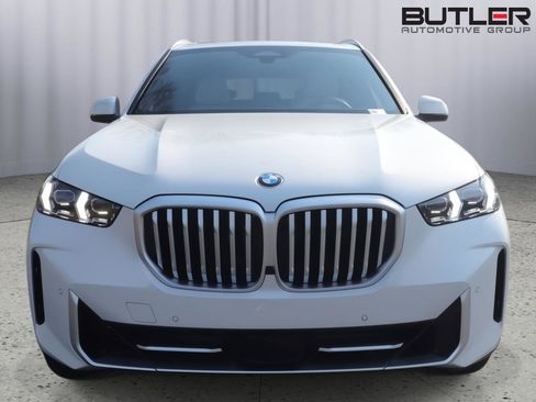 New 2026 BMW X5 sDrive40i RWD image 2