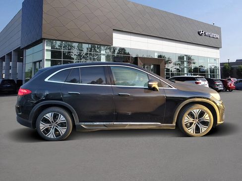 Used 2023 Mercedes-Benz EQE 350+ SUV w/ Exclusive Trim Package image 4