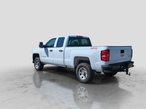 Used 2018 Chevrolet Silverado 1500 W/T w/ Trailering Package AWD/4WD image 6