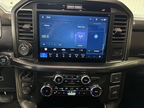 Used 2025 Ford F150 Lariat image 17