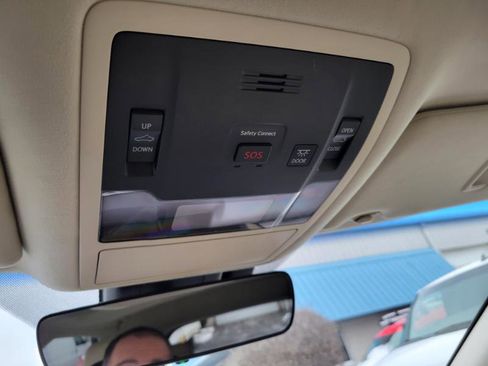 Used 2016 Lexus RX 350 AWD w/ Premium Package image 39