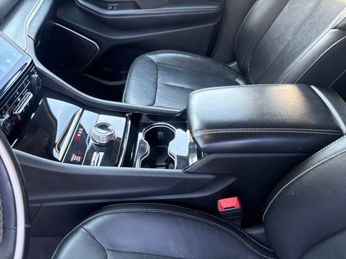 Used 2021 Jeep Grand Cherokee L Limited w/ Trailer Tow Package image 40