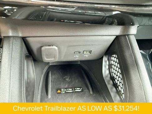 Used 2026 Chevrolet TrailBlazer ACTIV w/ Convenience Package FWD image 27