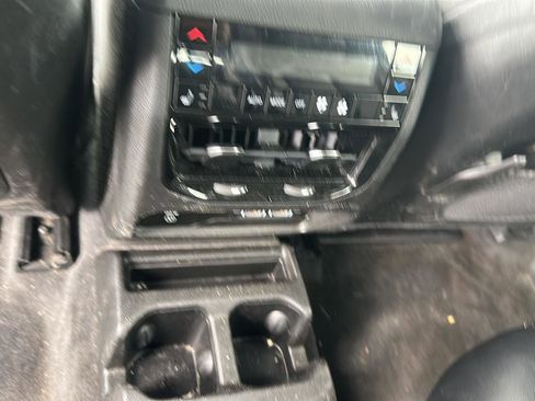 Used 2021 Jeep Grand Cherokee L Overland w/ Luxury Tech Group IV AWD/4WD image 8