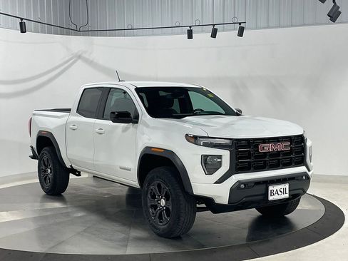 Used 2024 GMC Canyon Elevation w/ Convenience Package AWD/4WD image 38
