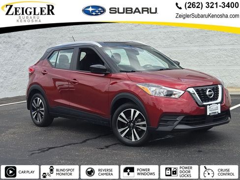 Used 2020 Nissan Kicks SV FWD image 1