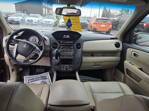Used 2014 Honda Pilot Touring image 3