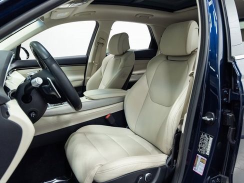 Used 2023 Genesis GV70 2.5T Select w/ Select Package image 23