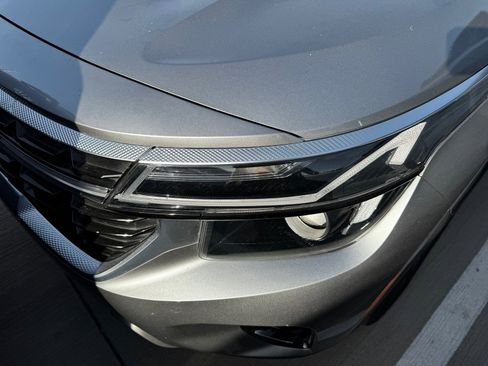 Certified 2024 Kia Seltos S image 6