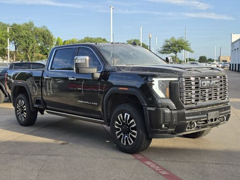 Used 2025 GMC Sierra 2500 Denali Ultimate AWD/4WD image 11