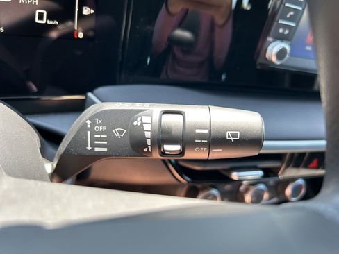 New 2025 Nissan Kicks S image 22