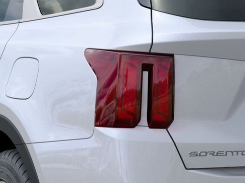 New 2026 Kia Sorento S w/ S Panoramic Sunroof Package FWD image 11