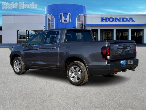 Certified 2025 Honda Ridgeline RTL image 5