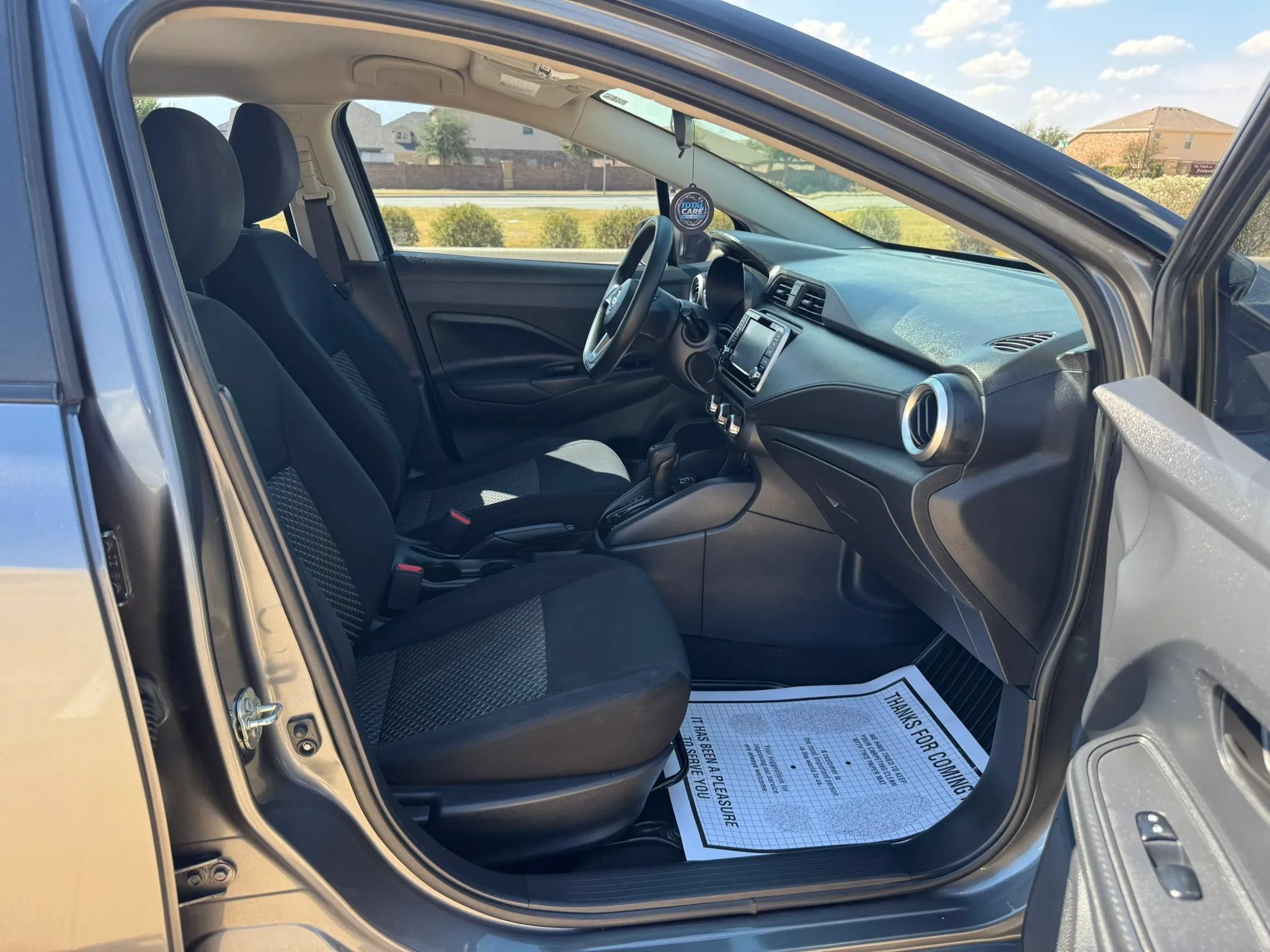Used 2021 Nissan Versa S FWD image 23