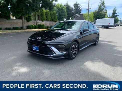 Certified 2024 Hyundai Sonata SEL FWD image 1