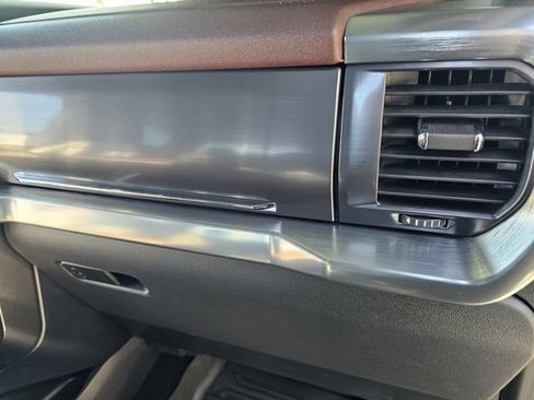 Used 2021 Ford F150 Lariat w/ Equipment Group 502A High image 27