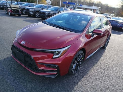 New 2026 Toyota Corolla SE image 2