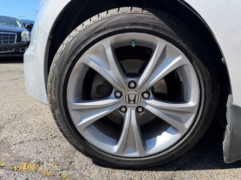 Used 2011 Honda Accord EX-L image 21