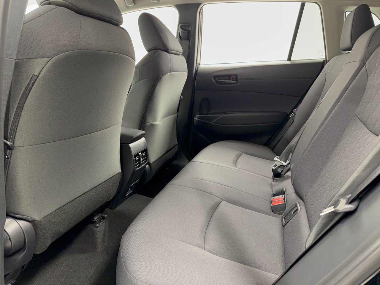 New 2026 Toyota Corolla Cross LE AWD/4WD image 25