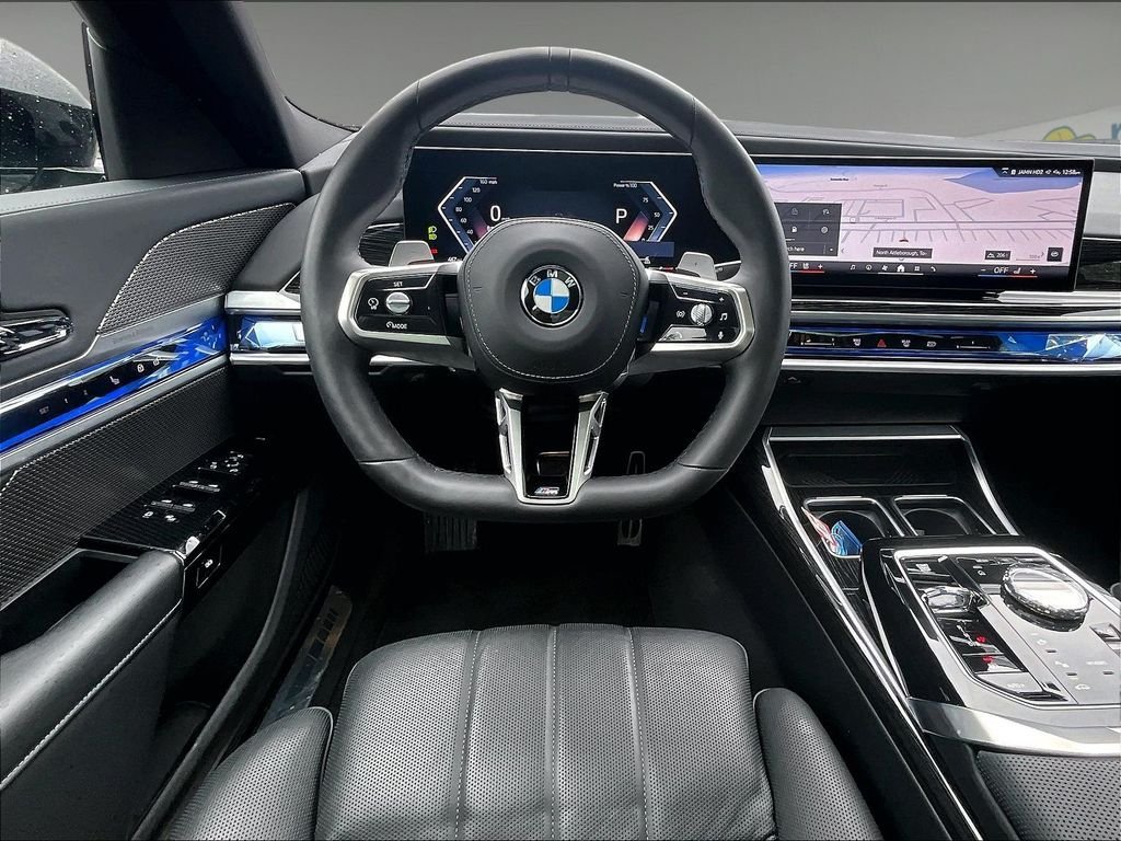 Used 2026 BMW 740i xDrive AWD/4WD image 17