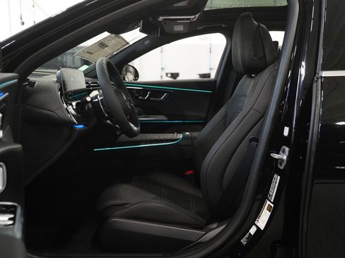 New 2026 Mercedes-Benz E 53 AMG e 4MATIC Sedan image 2