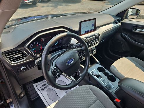 Used 2021 Ford Escape SE w/ Convenience Package AWD/4WD image 13
