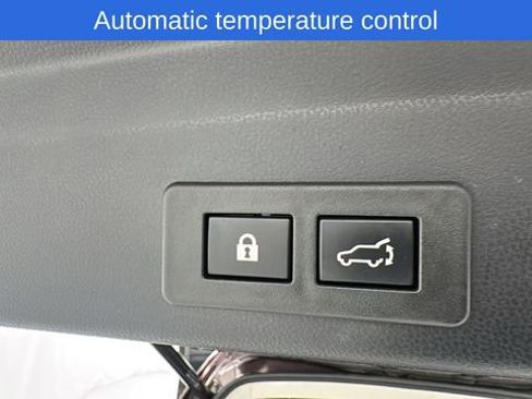 Used 2024 Subaru Ascent Touring image 17